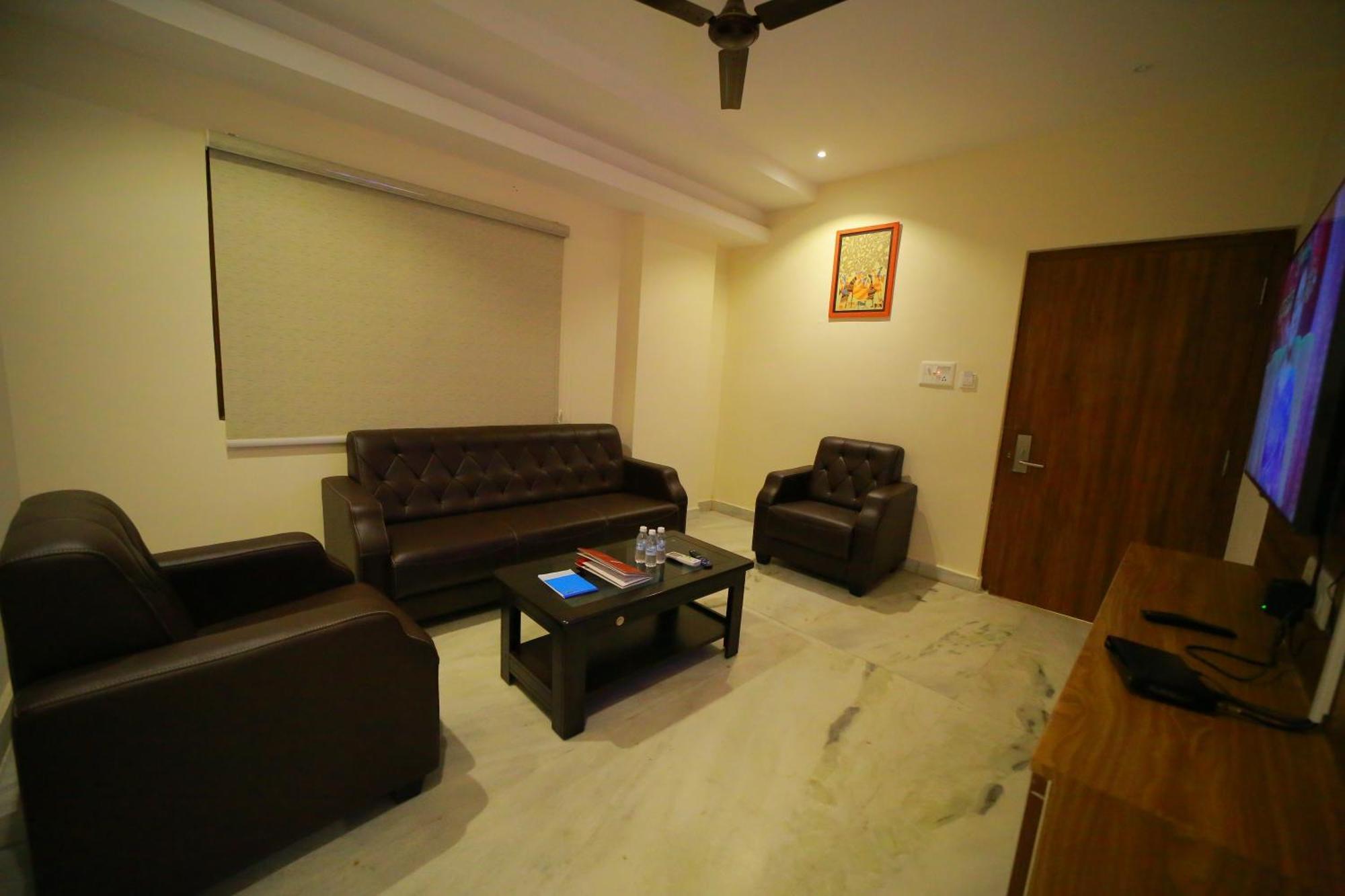 Dhruv Elite And Banquets Hotel Хидерабад Екстериор снимка